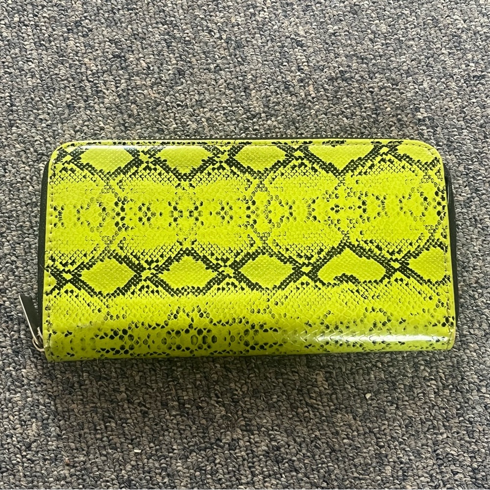 snake skin print wallet